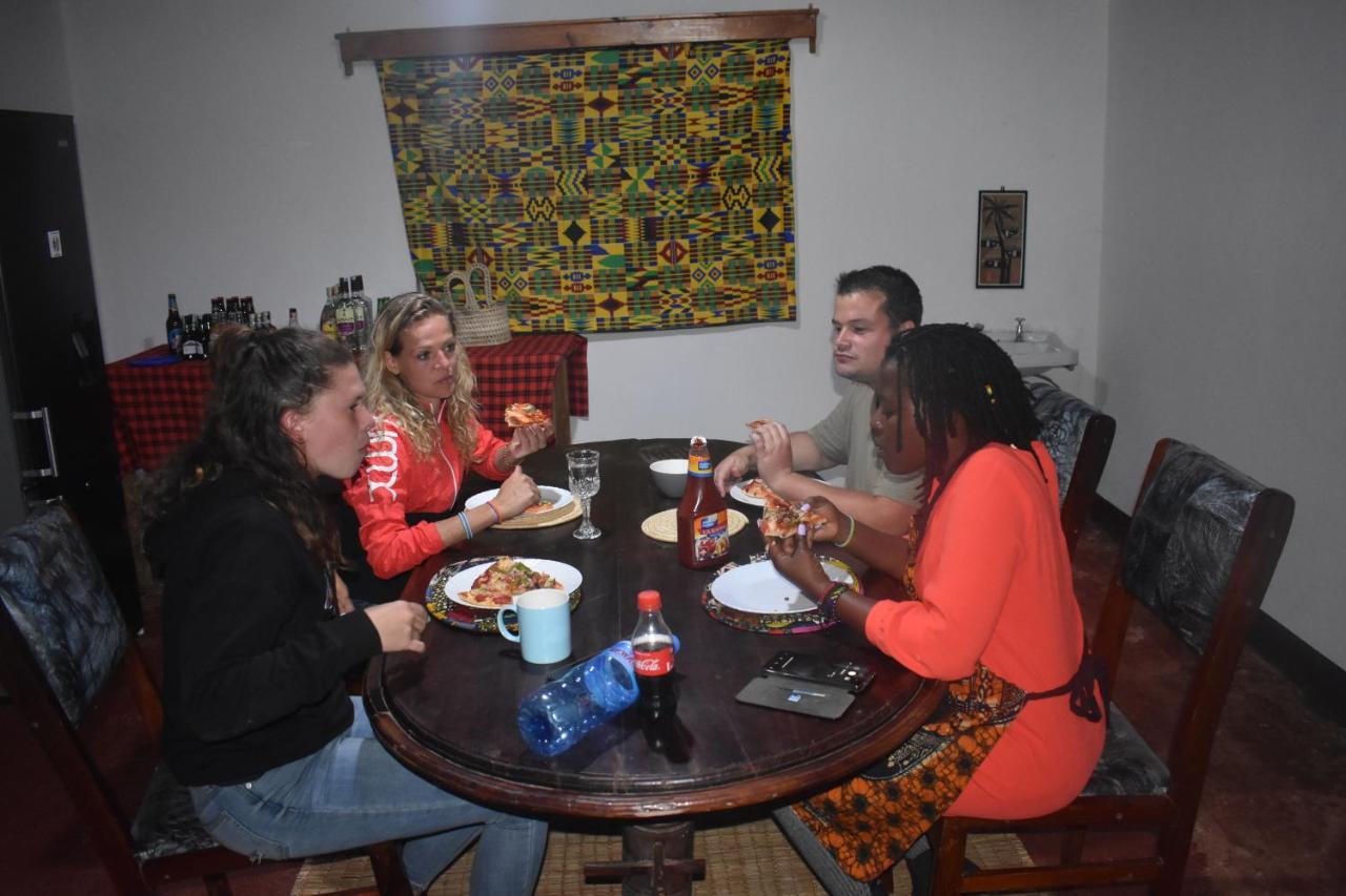 Emmy'S Backpackers Hostel Iringa Dış mekan fotoğraf