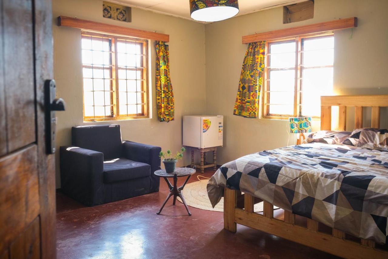 Emmy'S Backpackers Hostel Iringa Dış mekan fotoğraf