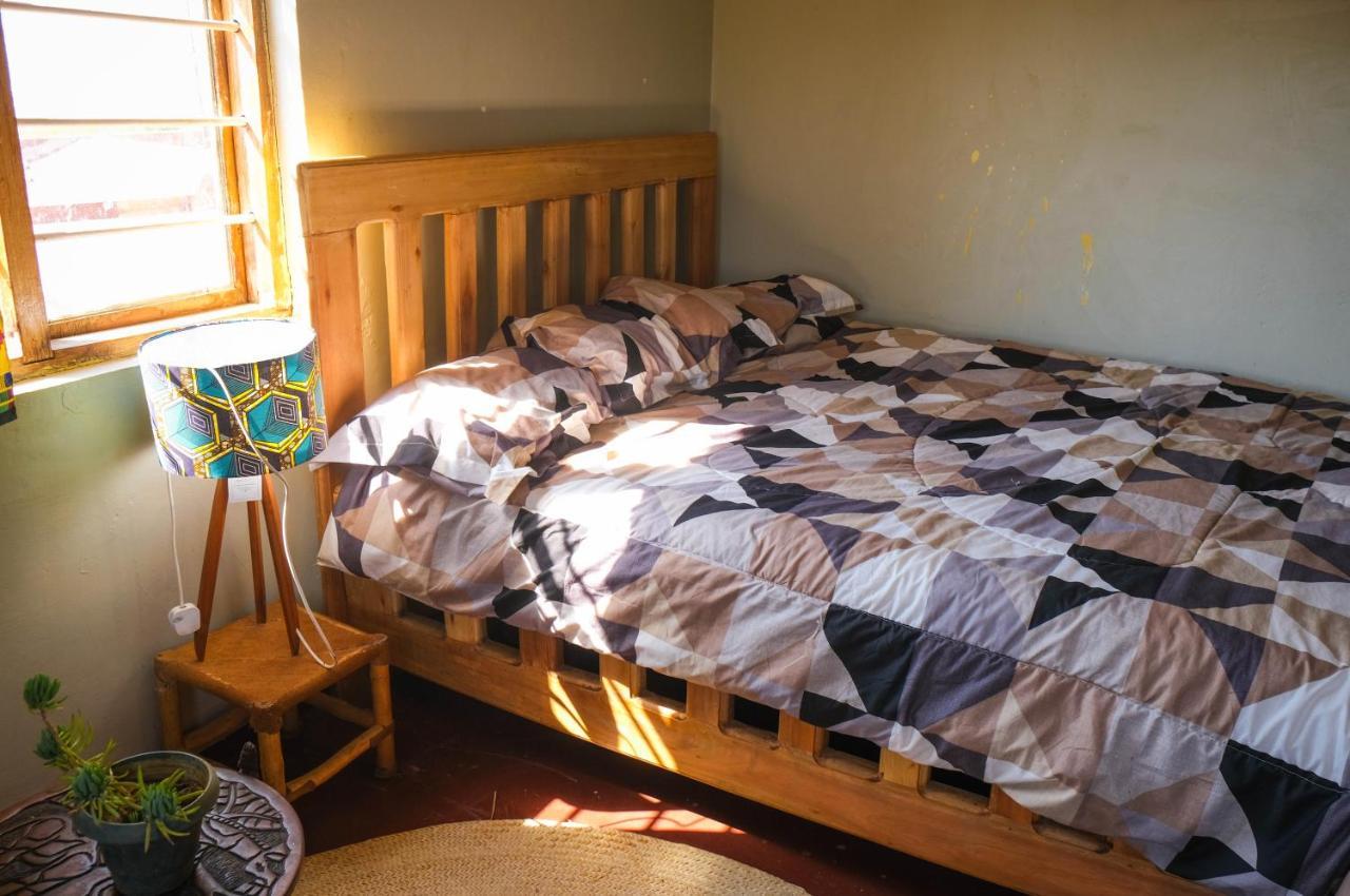 Emmy'S Backpackers Hostel Iringa Dış mekan fotoğraf
