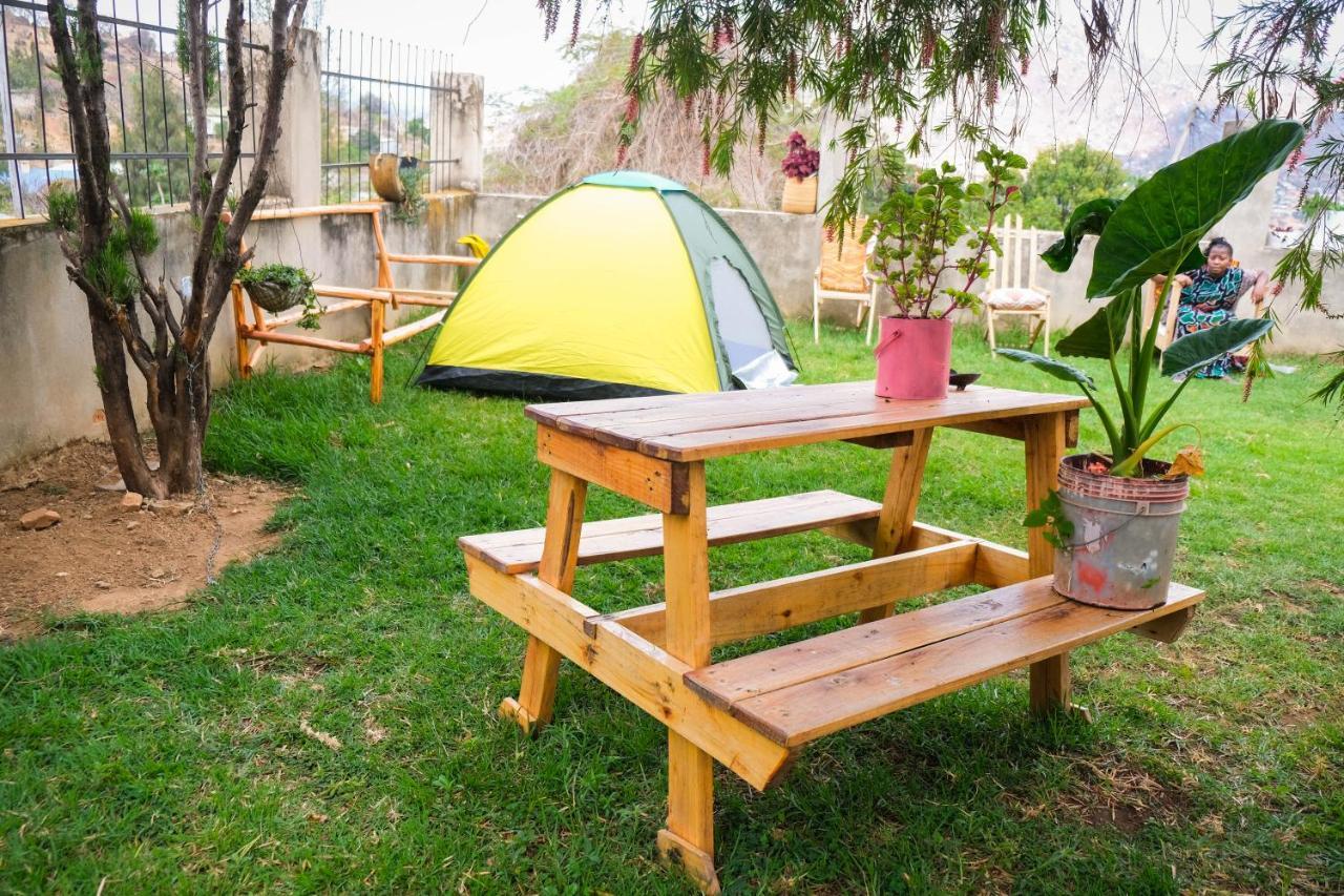 Emmy'S Backpackers Hostel Iringa Dış mekan fotoğraf