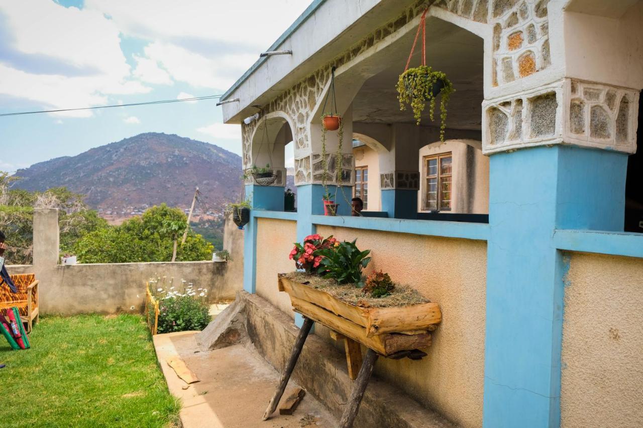 Emmy'S Backpackers Hostel Iringa Dış mekan fotoğraf