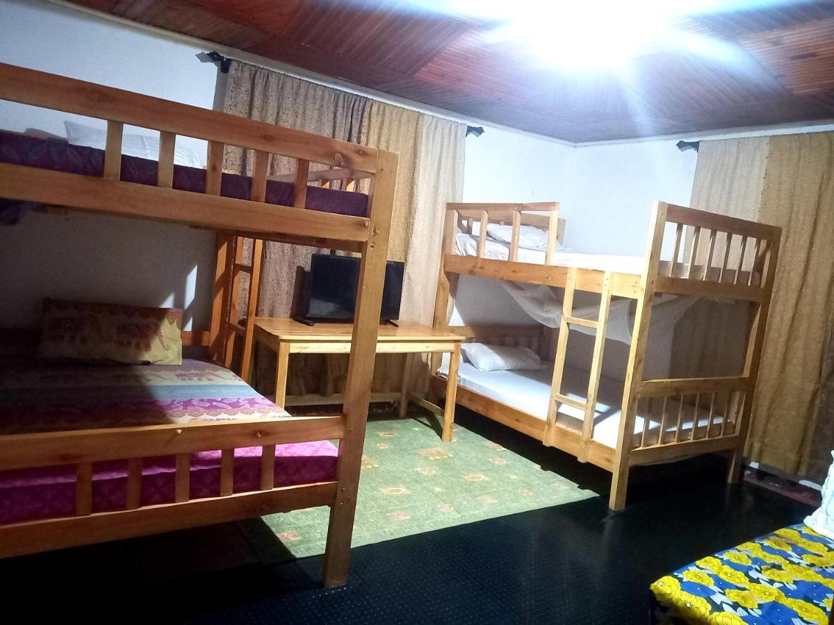 Emmy'S Backpackers Hostel Iringa Dış mekan fotoğraf