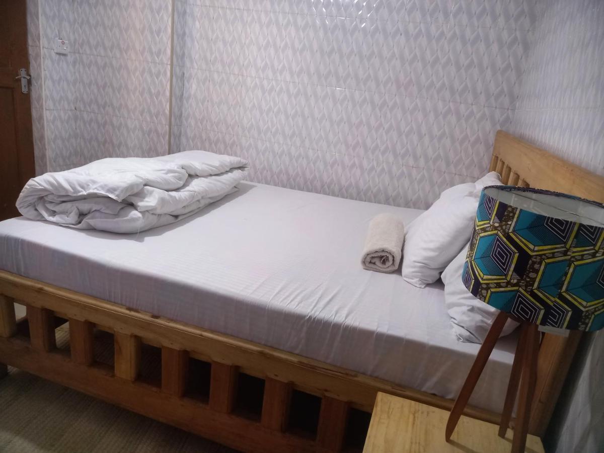 Emmy'S Backpackers Hostel Iringa Dış mekan fotoğraf